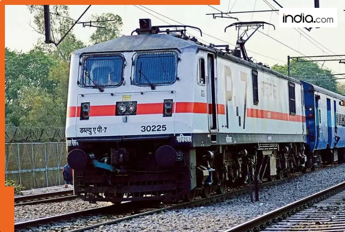 No train reservation, no PNR status for two hours on..., What happened to Indian Railways system?