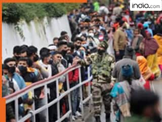 माता वैष्णो देवी मंदिर की यात्रा 5 से 7 अक्टूबर तक स्थगित, बर्फबारी, भूस्खलन, बादल फटने की आशंका