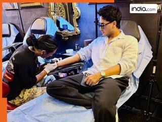 मैदान से बाहर अभिषेक शर्मा ने खेला नया शॉट! जिस मंत्र के मुरीद उसे कलाई पर गुदवाया, तस्वीरें वायरल...