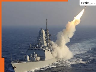 भारत के INS विक्रांत से निपटने की तैयारी कर है पाकिस्तान! लंबी दूरी से हिट करने वाली मिसाइल बनाई, जानिए क्या है ये सिस्टम
