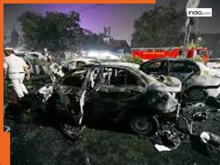 Delhi Terror Attack:  दिल्ली आतंकी हमले से जुड़ी बड़ी खबर, ब्लास्ट में शामिल आंतकी डॉक्टरों के लाइसेंस हुए रद्द