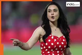 WATCH: Star player from Preity Zinta's Punjab Kings takes Varun Chakravarthy apart, hammers 19 runs in 1 over, name is…