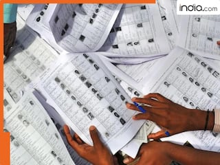 SIR Form: आपका फॉर्म BLO ने जमा किया या नहीं? मोबाइल से मिनटों में ऐसे करें चेक, वरना वोटर लिस्ट से हट सकता है नाम