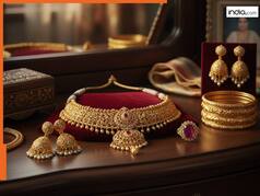 Vastu Shastra For Gold: ऐसे घरों में लाख कोशिशों के बावजूद नहीं टिकता सोना...जानिए क्या कहता है वास्तु शास्त्र?