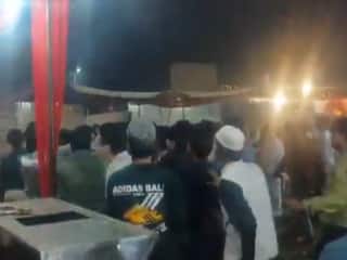 Ladai Ka Video: चिकन फ्राई नहीं मिला तो लोगों को पटककर मारने लगे बाराती, 15 लोगों को कर दिया घायल