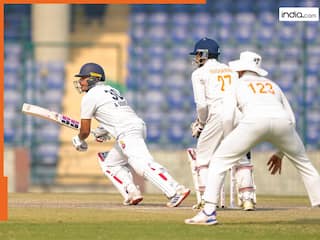 धमाके के बाद बढ़ाई गई अरुण जेटली स्टेडियम की सुरक्षा, दिल्ली और जम्मू-कश्मीर के बीच चल रहा क्रिकेट मैच