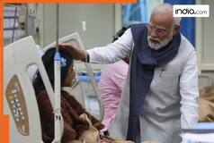 PM Modi meets Delhi Red Fort blast survivors at LNJP hospital, to attend key security panel meet