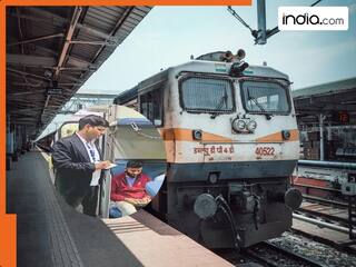 AI से फर्जी ट्रेन टिकट बनाकर कर रहे थे ट्रेन में सफर! टीटीई ने सेकंडों में पकड़ लिया पूरा खेल, जानें असली-नकली पहचानने का आसान तरीका