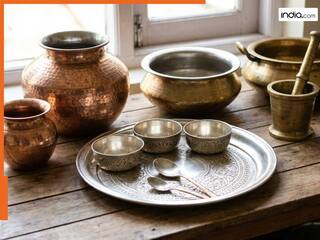 हेल्थ ही नहीं, बल्कि ग्रहों की चाल को भी प्रभावित करते हैं घर में मौजूद बर्तन...जानिए कौन-सी धातु किस ग्रह को करती है मजबूत?