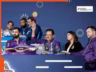 IPL 2026 KKR Full Squad: कोलकाता ने ऑक्शन में मचाई धूम, खरीदे सबसे महंगे खिलाड़ी, देखें अब यह है उसका पूरा स्कॉड