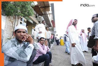 Thousands of Pakistanis thrown out of Saudi Arabia, UAE, and many other countries due to...