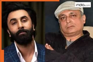 You won't believe what Piyush Mishra said about his Rockstar and Tamasha co-star, Ranbir Kapoor, 'Itna nanga...'