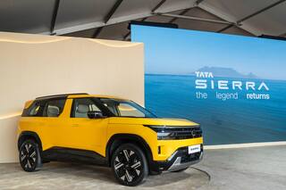 Tata Sierra Sees Over 70,000 Bookings on First Day
