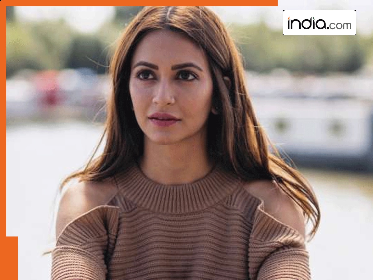 WhatsApp Scam: 'एक मैसेज आपकी मेहनत की कमाई ले डूबेगा’, कृति खरबंदा का डिजिटल अलर्ट