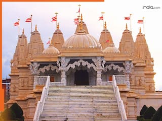 बांग्लादेश में हिंदू मंदिरों को बनाया जा रहा निशाना, यहां हैं 5 सबसे प्राचीन मंदिर, क्या आप जानते हैं इनके बारे में?
