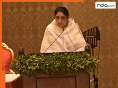 महाराष्ट्र की पहली महिला उप-मुख्यमंत्री बनीं सुनेत्रा पवार, हाथ से निकला ये बड़ा मंत्रालय, जानें किन विभागों की मिलेगी जिम्मेदारी?