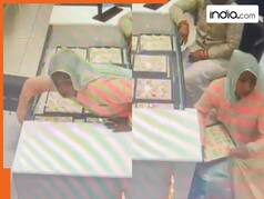 Chorni Ka Video: चोरनी ने सेकंडों में उड़ा लिए 14 लाख के गहने, मगर चोरी का तरीका देख दिमाग घूम जाएगा
