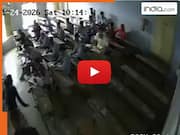 Class Ka Video: महिला टीचर ने पूछा देर कैसे हुई? सुनते ही छात्र ने भरी क्लास में जड़ दिया झापड़ | होश उड़ा देगा वीडियो