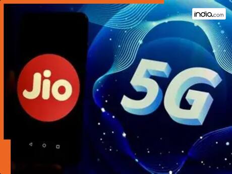 Jio ने मचाया तहलका! सिर्फ 11 रुपए में मिल रहा है 10GB हाईस्पीड इंटरनेट, इन यूजर्स की हो गई मौज