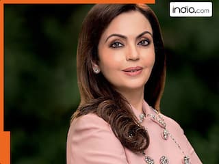 62 साल की उम्र में भी नीता अंबानी की स्किन इतना ग्लो कैसे करती है? आखिरकार खुल गया राज, ये लगाती हैं