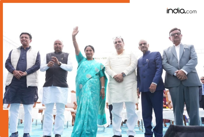 Delhi CM Rekha Gupta announces Rs 700 crore for development project, reiterates commitment to clean capital city