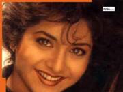 '19 साल की उम्र में तन्हा थीं दिव्या भारती', पर्सनल लाइफ में थी दिक्कत,  मौत के 33 साल बाद सनसनीखेज खुलासा