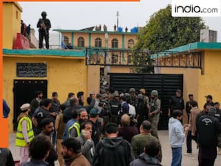 Pakistan Blast: पाकिस्तान में जुमे की नमाज के दौरान शख्स ने खुद को बम से उड़ाया, अब तक 31 मौतें, सड़कों पर बिखरे शवों के चिथड़े