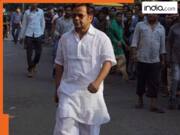 तिहाड़ जेल में दाल-रोटी खाने, कैदियों को चुटकुले सुनाने के अलावा और क्या काम कर रहे हैं Rajpal Yadav?