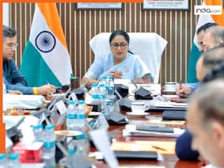 क्या दिल्ली में मिलती रहेगी मुफ्त बिजली? सीएम रेखा गुप्ता ने Delhi Budget में कर दिया बड़ा ऐलान