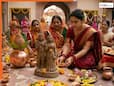 Gangaur Puja 2026: गणगौर पर्व की अनोखी परंपरा...यहां पत्नी के हाथों मार खाते हैं पति, पिटने के लिए करते हैं तैयारी Gangaur Puja 2026: गणगौर पर्व की अनोखी परंपरा...यहां पत्नी के हाथों मार खाते हैं पति, पिटने के लिए करते हैं तैयारी
