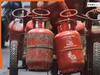 होली से पहले महंगाई की मार! LPG सिलेंडर के बढ़े दाम, चेक करें आपके शहर में क्या हैं रेट