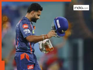 अपनी पहचान के ही कैदी बन चुके हैं ऋषभ पंत, युवराज सिंह से सीखना अच्छा संकेत: आकाश चोपड़ा