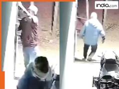 Funny Video: घर में चोरी करने पहुंचे चोरों से हुई गजब की गलती, लाइट बंद करने की जगह बजा दी डोरबेल