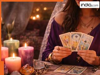 OMG! प्रेमियों को 'विश कैंडल' बेचकर लड़की ने कमाए 66 करोड़, अब धोखाधड़ी केस में फंसी