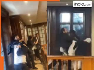 लाहौर हाईकोर्ट में मुक्के चलाने लगे वकील, वीडियो देखकर हंसी नहीं रोक पाएंगे | देखें VIDEO