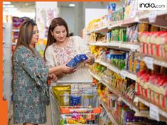 दवाइयों से मोबाइल, घड़ी से EV तक... 1 अप्रैल से कौन सी चीज मिलेंगी महंगी? क्या हो जाएगा सस्ता? देखें पूरी लिस्ट