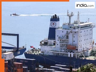 क्या युद्ध की तैयारी कर रहा चीन? समुद्र में दिखीं हजारों नावें, इस देश की बढ़ गई चिंता