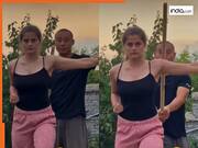 Ladki Ka Video: चीन में कुंग फू सीखने पहुंची लड़की, मगर जो हुआ सोच-सोचकर हंसेंगे आप | देखें मजेदार वीडियो