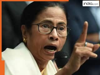 बंगाल में EVM विवाद के बीच भवानीपुर स्ट्रॉन्ग रूम पहुंचीं CM ममता, TMC ने लगाए गड़बड़ी के आरोप, EC ने क्या कहा?