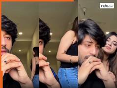 Premi Premika Ka Video: प्रेमी को छोड़कर जाने लगी प्रेमिका, तभी बोल दी ऐसी बात तुरंत वापस लौट आई | देखें वीडियो