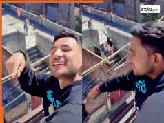 Dance Ka Video: कैमरा लगाकर छत पर डांस करने लगी लड़की, तभी आई मम्मी और बिगाड़ दिया हुलिया | देखें वीडियो
