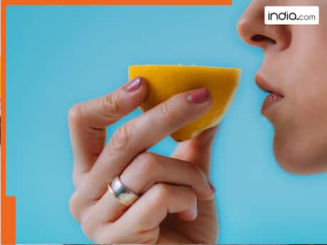 क्या आपकी भी सूंघने की शक्ति हो रही है कमजोर? हल्के में न लें, ये हो सकता है अल्जाइमर्स का इशारा