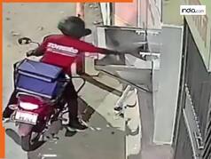 Chor Ka Video: कुछ नहीं मिला तो पानी की टंकी चुराकर ही खुश हो गया चोर, देखकर आपकी भी हंसी नहीं रुकेगी