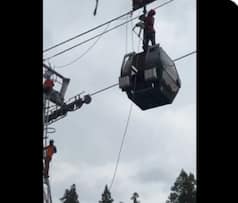 Panic at 13,000 feet! 300 tourists stranded in Gulmarg cable cars rescued after dramatic midnight operation