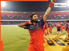 RCB की बैटिंग में क्या भूमिका निभा रहे हैं कोच दिनेश कार्तिक? MI के खिलाफ फिफ्टी जड़ने वाले क्रुणाल पांड्या ने बताया