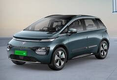 Electric Vehicle Adoption Continues to Increase in India, Details Inside
