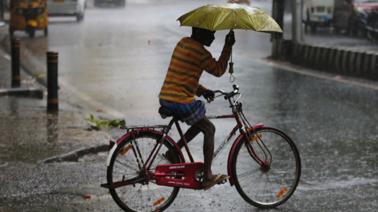 Delhi weather: Will it rain today? IMD predicts thunderstorms and strong winds – Check forecast here