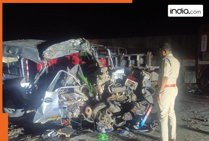 5 killed after car collides with lorry in Karnataka’s Kalaburagi district