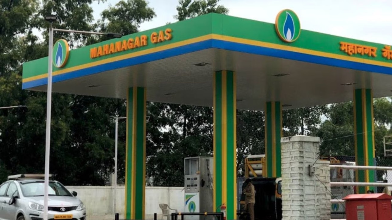 CNG, piped cooking gas price hike: CNG prices up by Rs 2 in Mumbai, Thane, Navi Mumbai; check new PNG rates