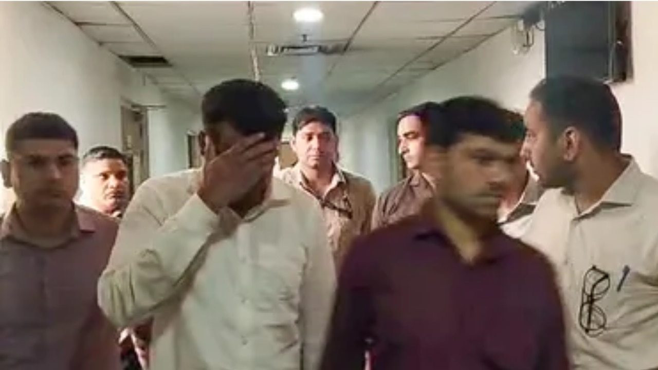 NEET UG paper leak big update: Court sends doctor, physics tutor to 5-day CBI custody